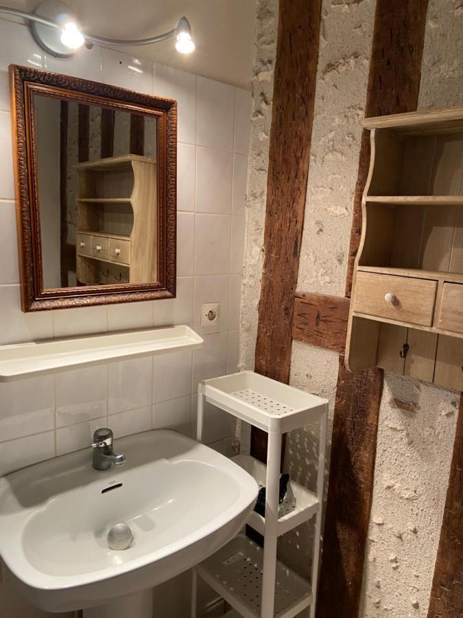 Gites « Le Clos Saint Hilaire » Mer Exterior foto